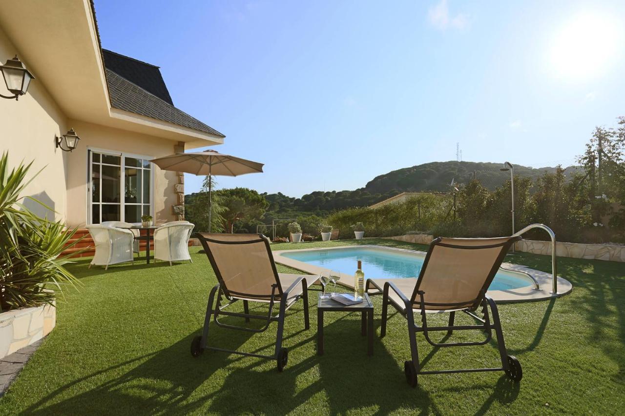 Homestay Villa Estrella - Costa Brava Калелья Экстерьер фото