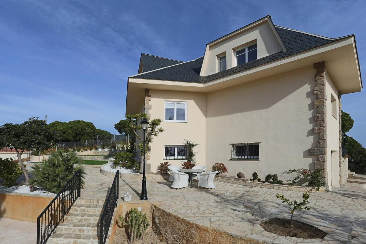 Homestay Villa Estrella - Costa Brava Калелья Экстерьер фото